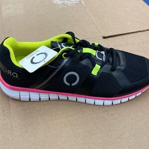 Skora Runner Lightweight Sneakers Black‎ PInk Women's Size 9.5 Running NWT